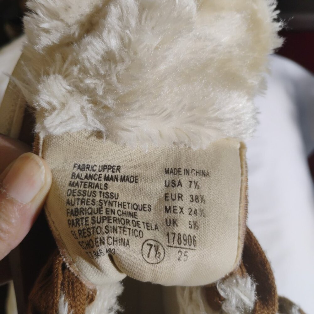 CRASH Faux Fur Lined Lace Up Winter Sneakers Brown Women’s Size 7.5 - Picture 5 of 6
